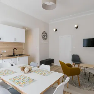 Flat Saint Charles Апартаменты