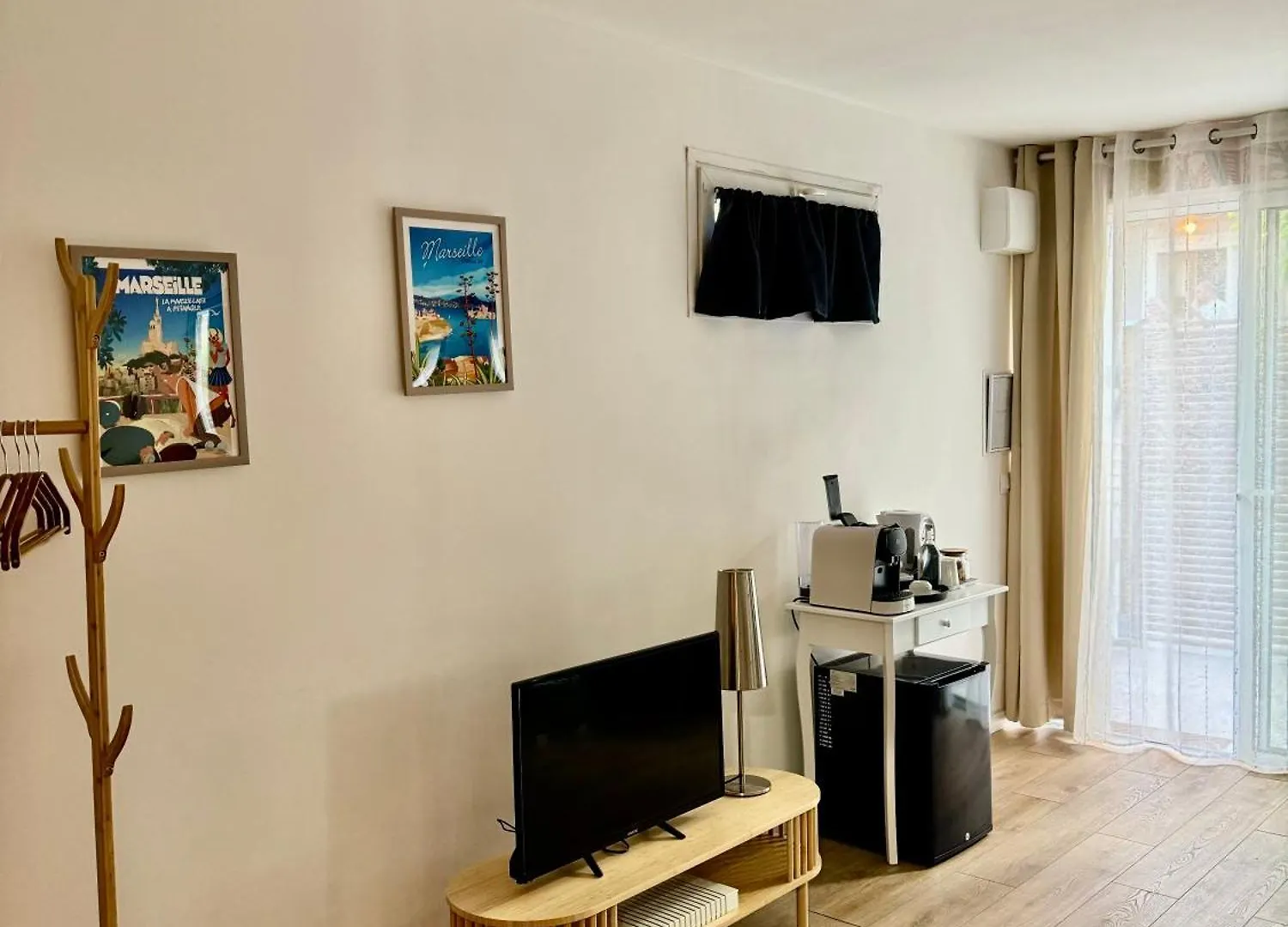 The Home Privacy Marseille Guest house